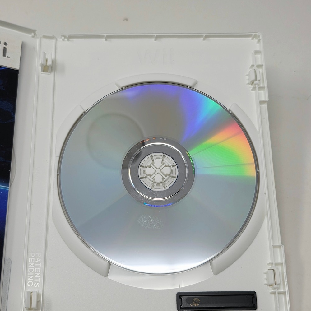 Super Mario Galaxy Nintendo Wii Selects CIB Complete with Manual and Inserts - Picture 4 of 4